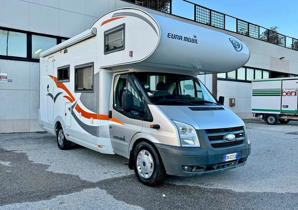 EURA MOBIL 675